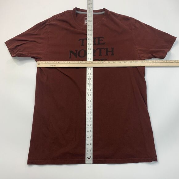 The North Face Tee Men M Medium Garnet Classic Fit Cotton Short Sleeve Crew Neck - Picture 6 of 8